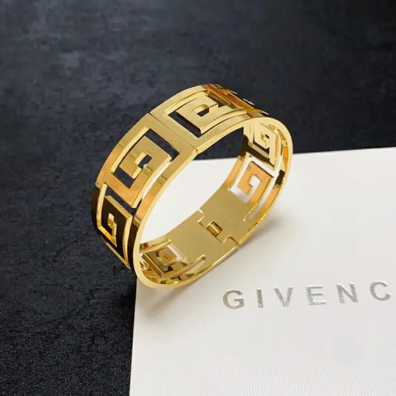 givenchy bracelets s_12142632